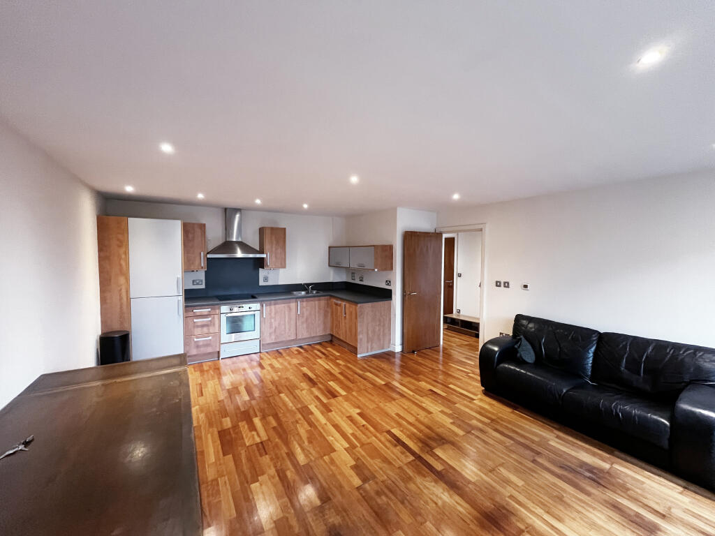 3 Canal Square, Birmingham City Centre, Birmingham, B16 8FL